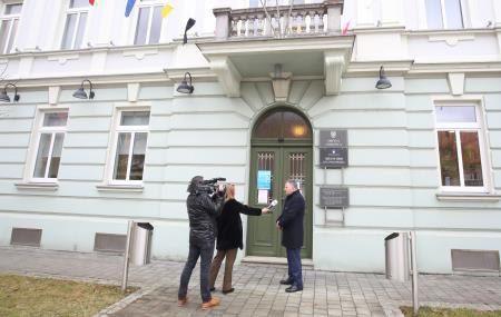 VLADA NA OBISKU V CERKNICI 043 FOTO LJUBO VUKELIČ